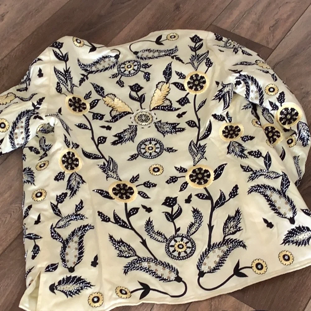 Amazing Oscar De La Renta NWOT Silk Jacket 🖤🖤🖤🖤 - Picture 9 of 9